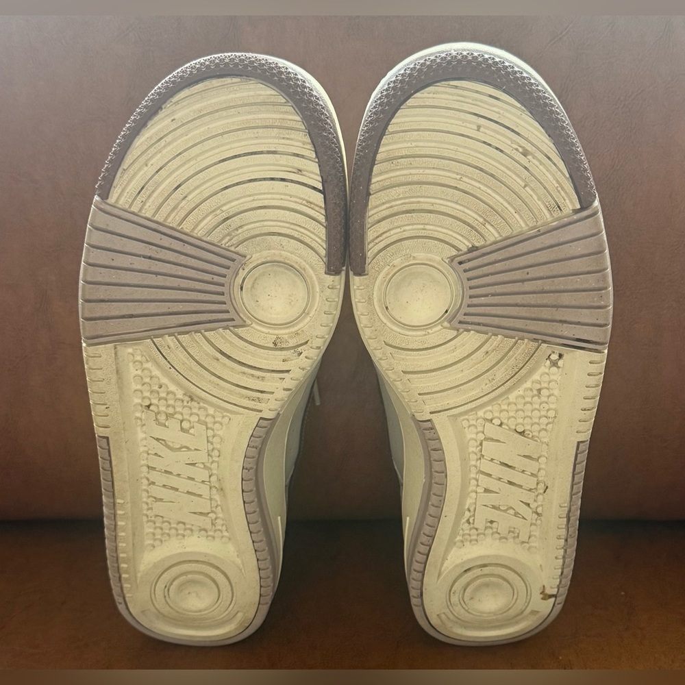 Nike Gamma Force Light Bone Platinum Violet Sneakers Women’s 10 DX9176-001 - Picture 8 of 10